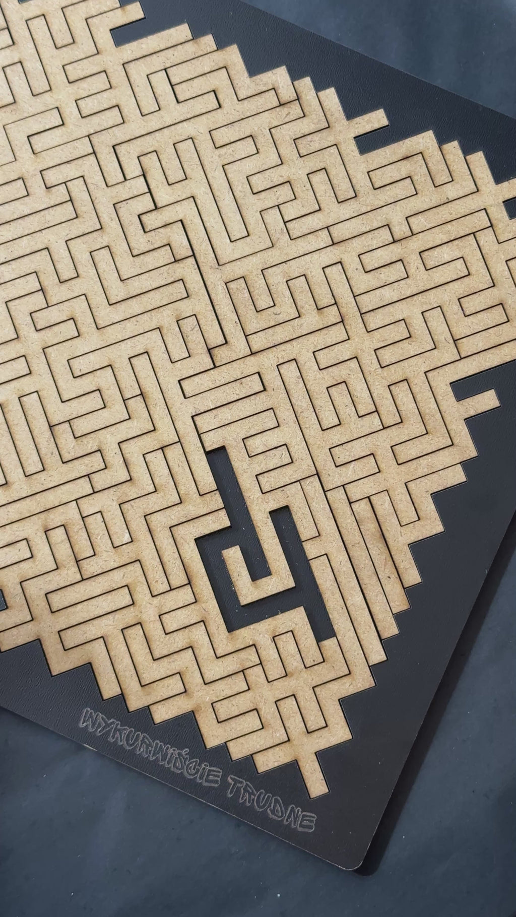 Wrednie trudne, 81 elementów